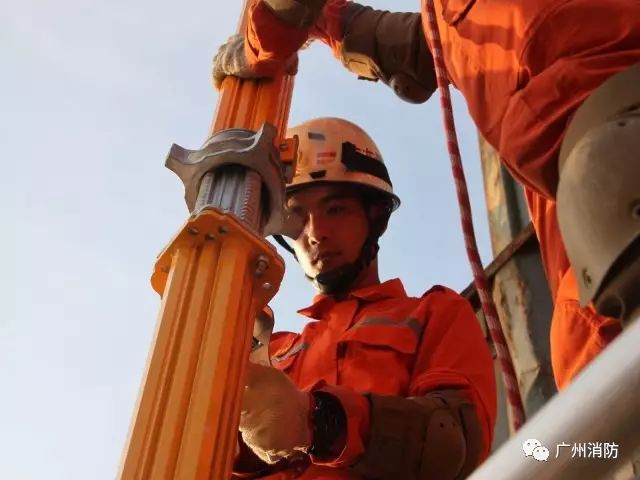 冲击钻视频_冲击钻不冲击维修视频_冲击钻维修图解教程