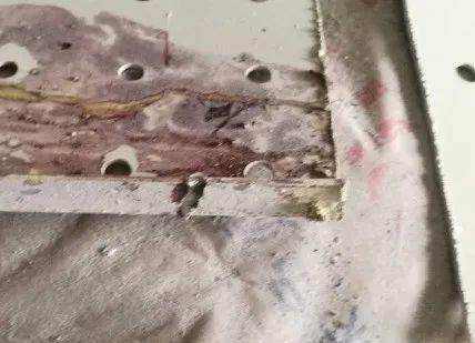 电动角磨机使用注意事项哪些_电动角磨机操作规程_电动角磨机的使用方法及注意事项