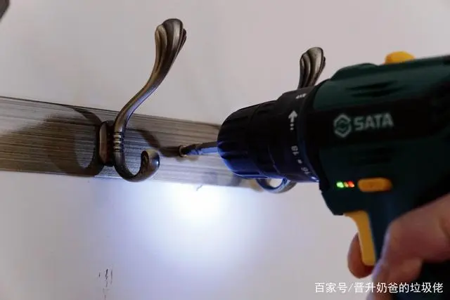 家用手电钻一般多少钱_家用钻钱一般手电多少瓦_家用手电钻用多少伏的合适