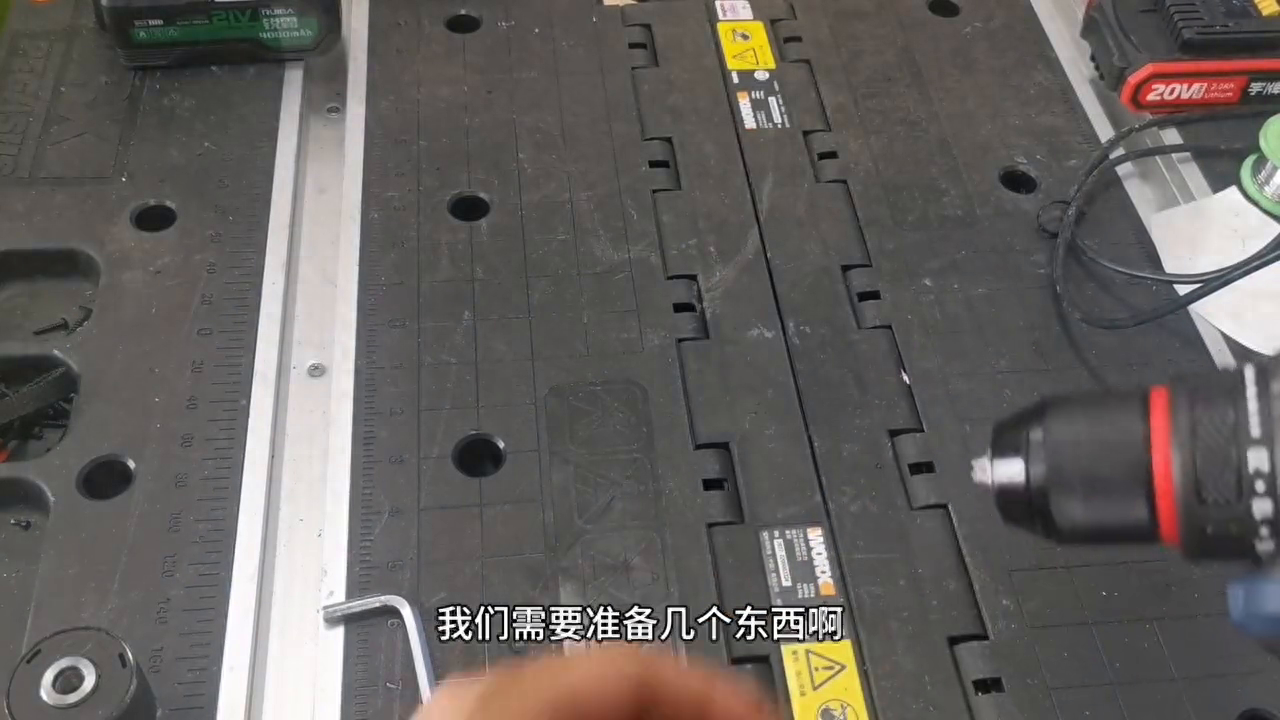 换手电钻夹头的方法视频_手电钻换夹头_手电钻夹头怎么更换钻头